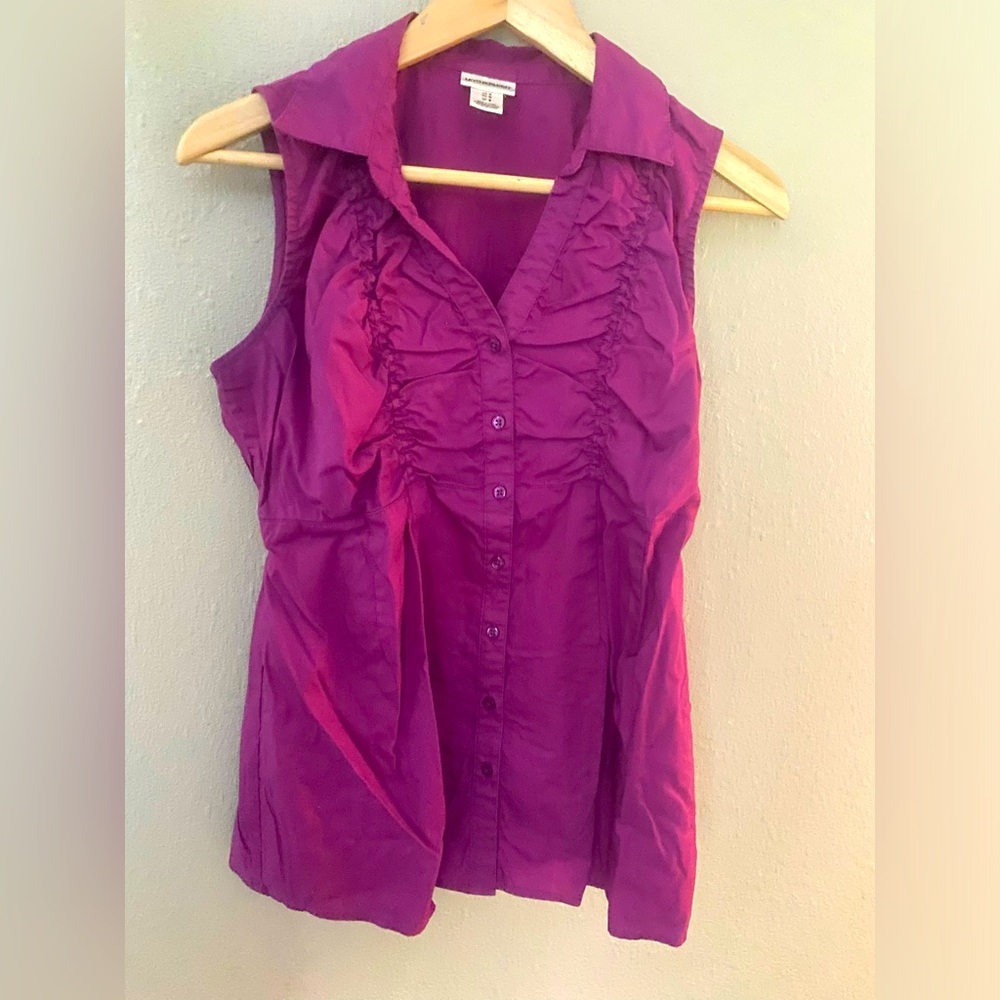 Motherhood Maternity collared tank top